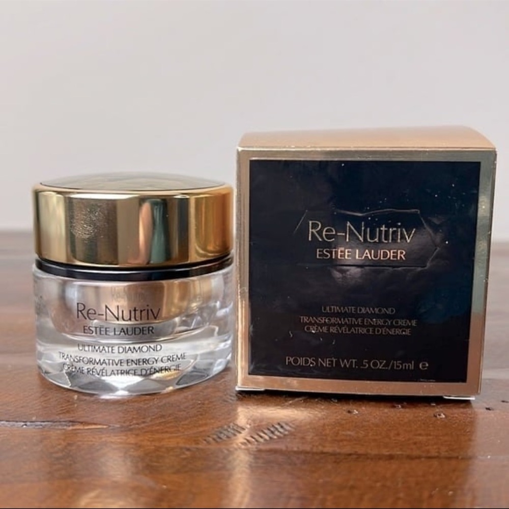 Estee Lauder • Re-Nutriv Ultimate Diamond Transformative Energy Creme